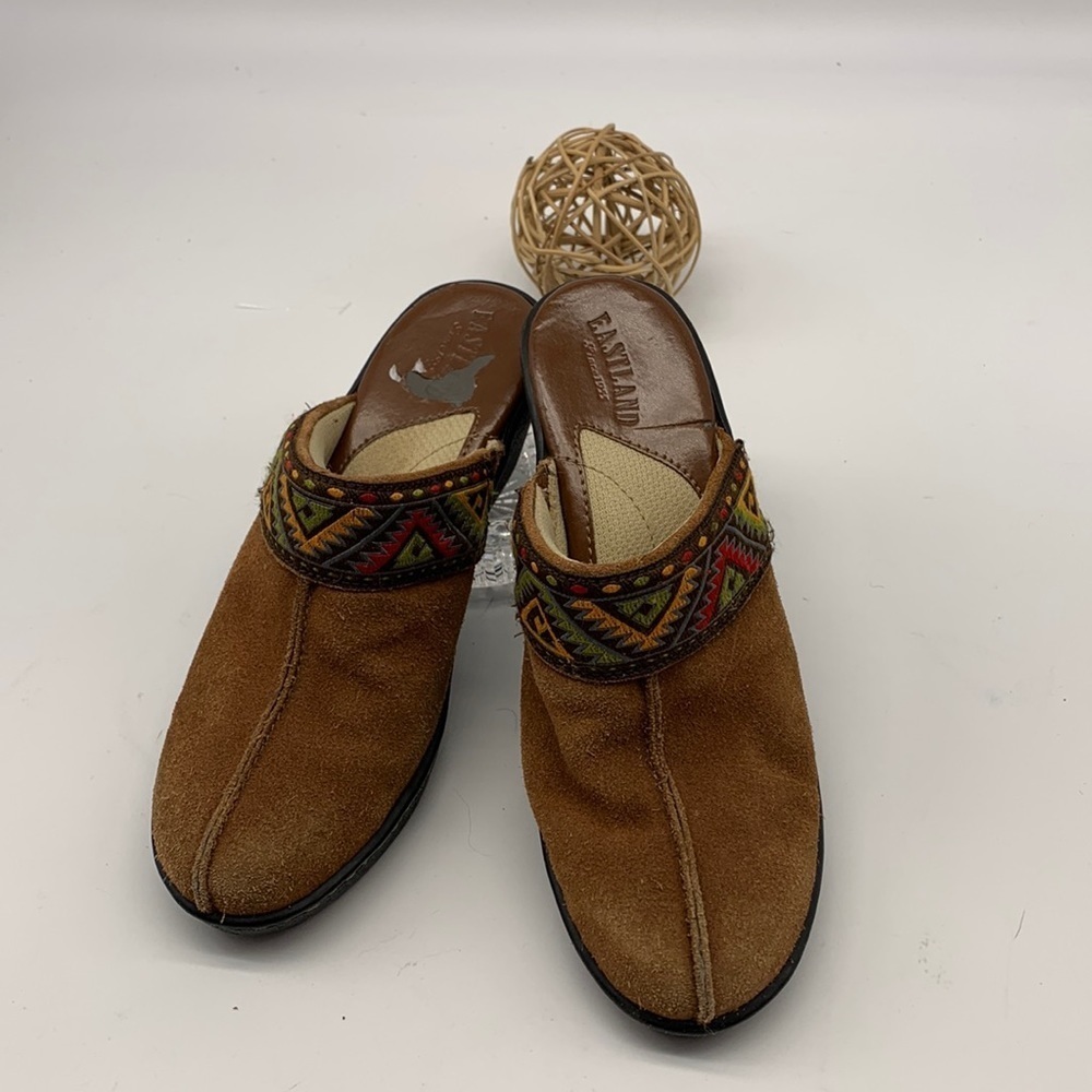 Eastland Light Brown Suede Clogs with Southwestern Trim size 6M